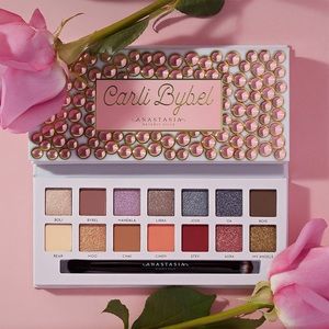 Carli Bybel x Anastasia Beverly Hills Eyeshadow Palette